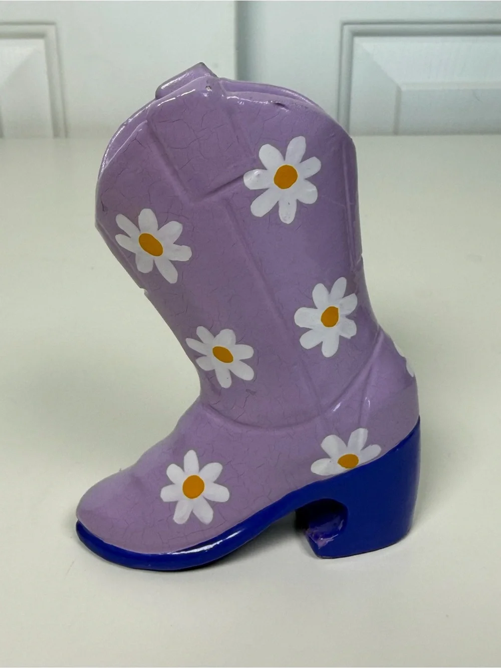 Urban Outfitters Daisy Bootle Opener Purple Bottle Opener‎
